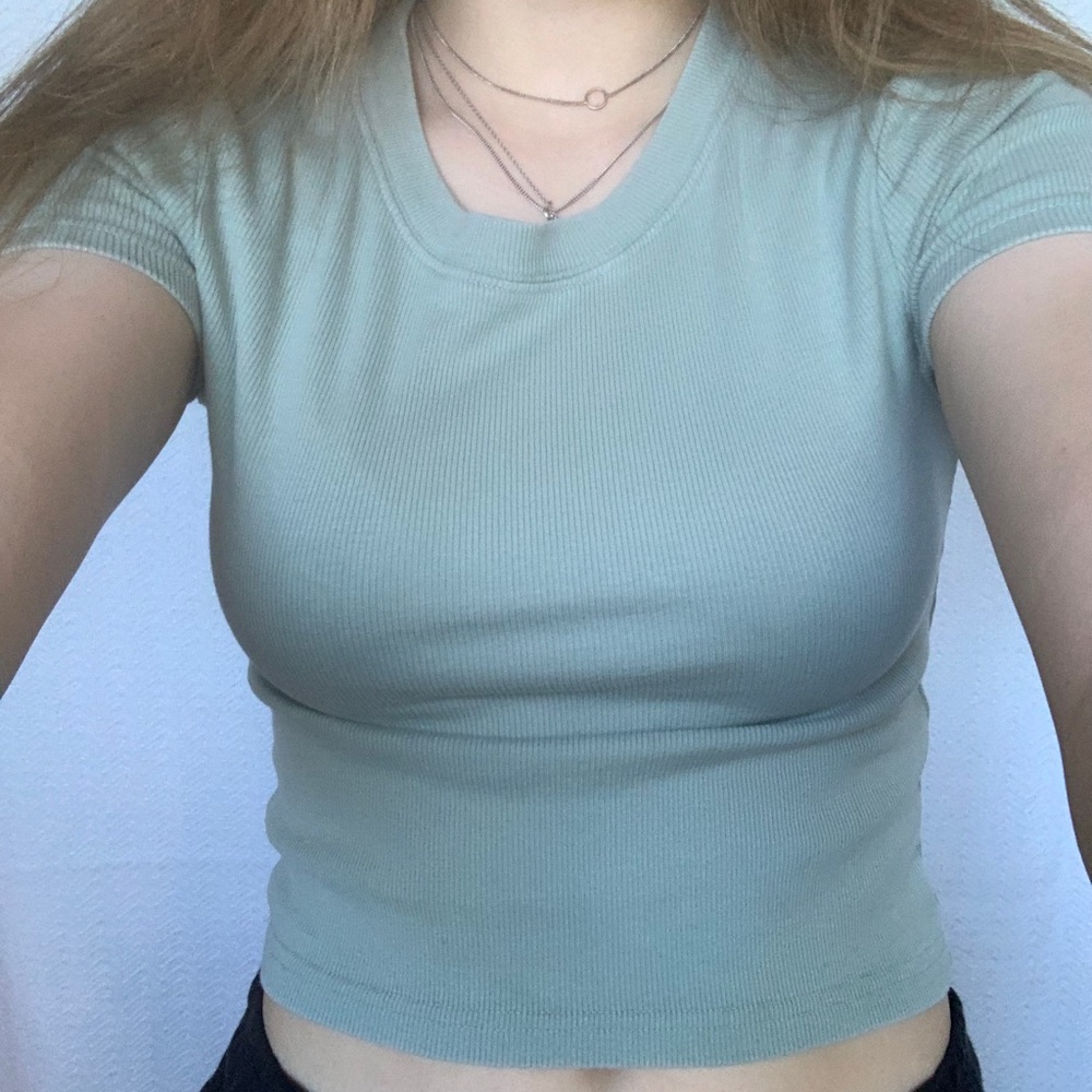 pacsun blue basic crop top